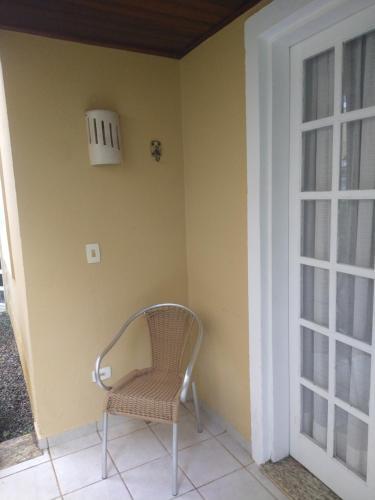 Chal� Aconchegante No Litoral Norte (Barra Do Una)