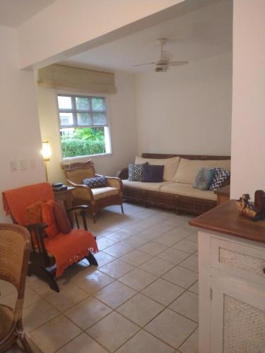 Chal� Aconchegante No Litoral Norte (Barra Do Una)