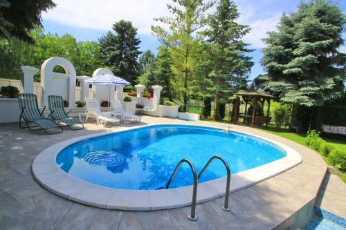 Villa ?umski Raj