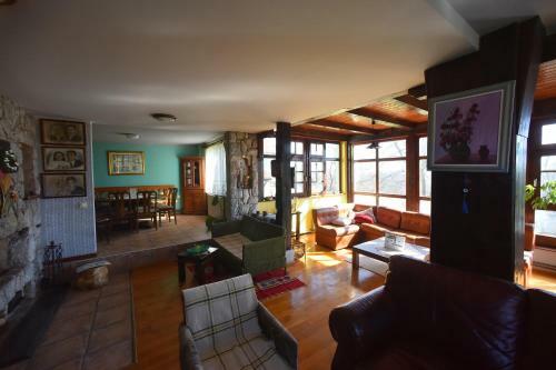 Hostal Tatinac Guesthouse