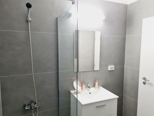 Lovely Ultracentral Apartment With Parking
