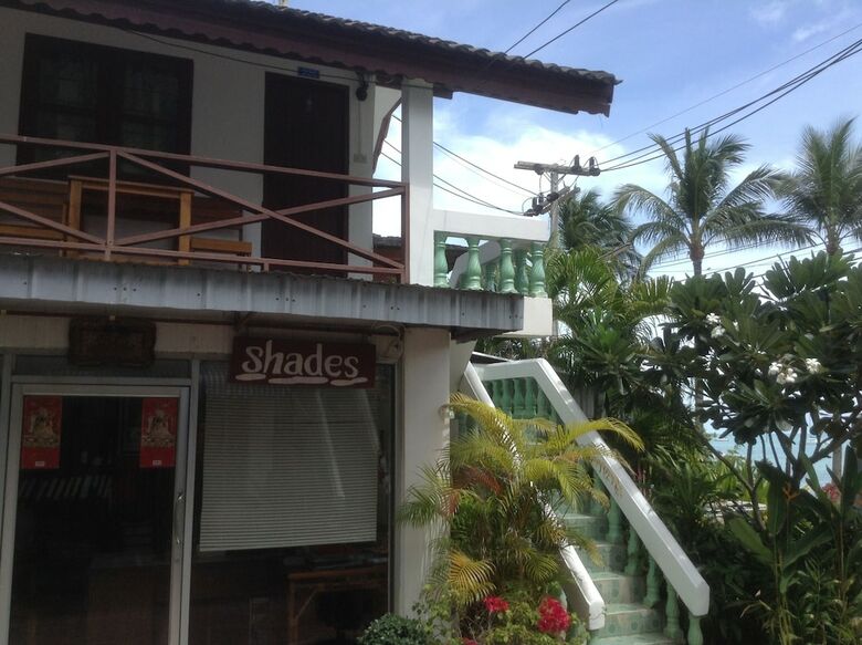 Hostal Siam Shades House