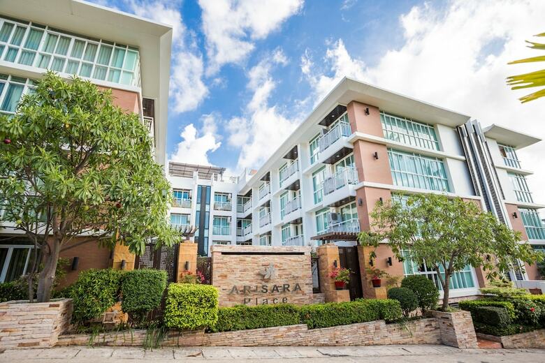 Apartamentos Arisara Place