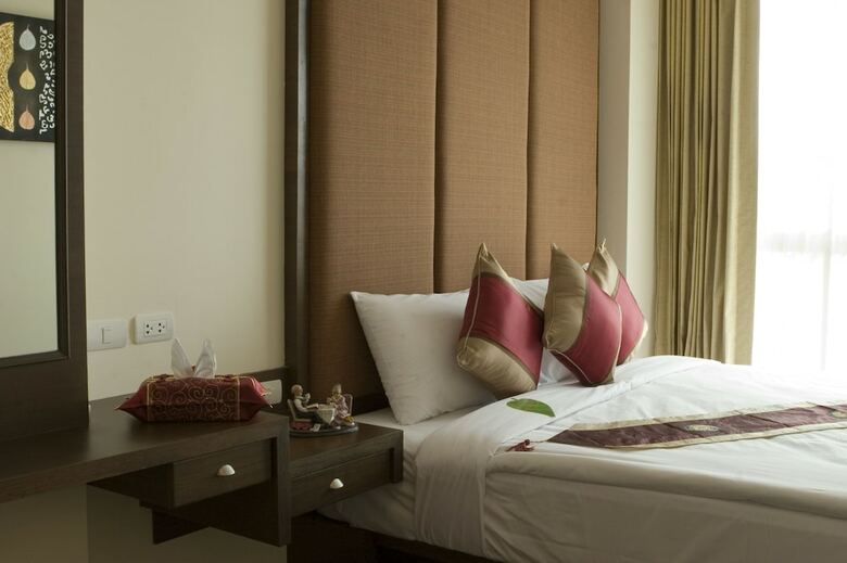 Apartamentos Arisara Place