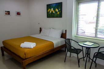 Hostal Pelegrin Hotel Samui