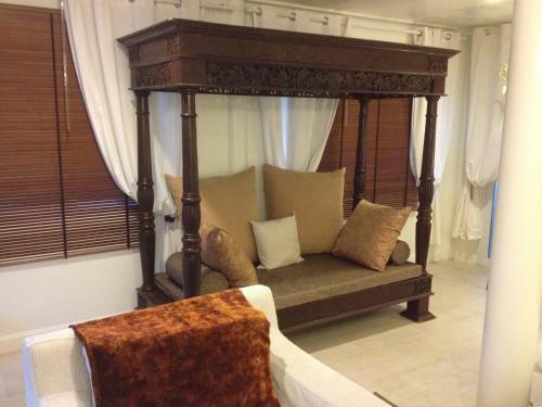 Ban Keaw Villas