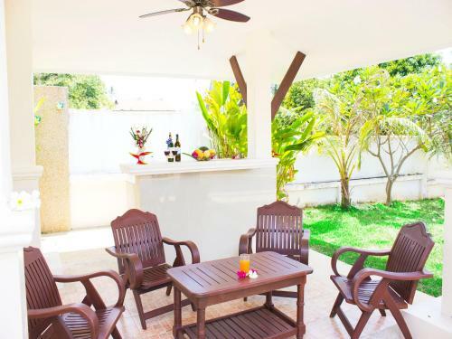 Dork Bua Villa