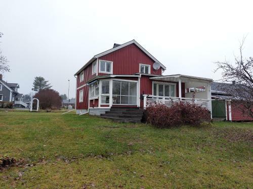 Villa Comfortable House By The River