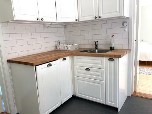 Lilla Hal�ngen Cottages