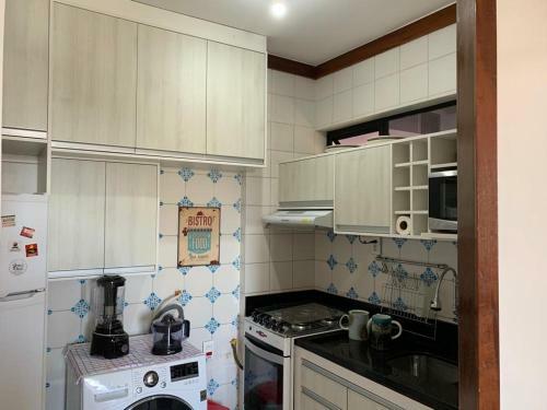 Apartamento Confort�vel, Regi�o Do Iguatemi