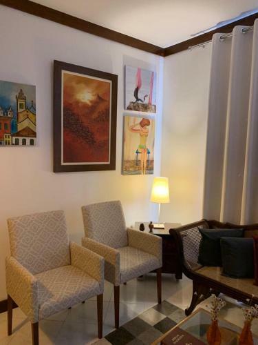 Apartamento Confort�vel, Regi�o Do Iguatemi