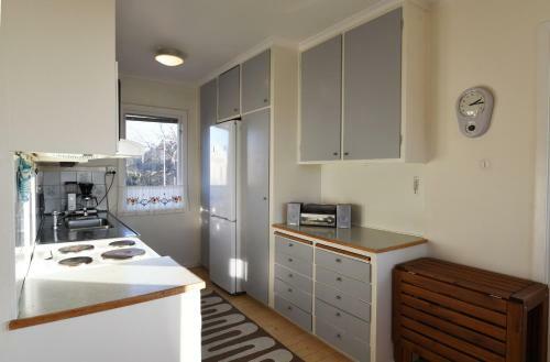 Cozy Accommodation On Beautiful Donso