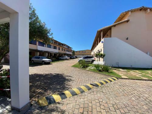 Apartamento Village (Kitnet) Com Piscina, � 400mts Da Praia.