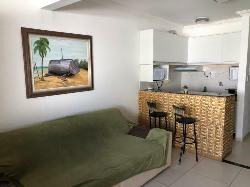 Apartamento Village (Kitnet) Com Piscina, � 400mts Da Praia.