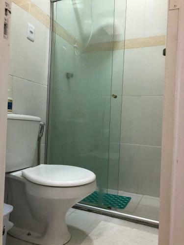 Apartamento Village (Kitnet) Com Piscina, � 400mts Da Praia.