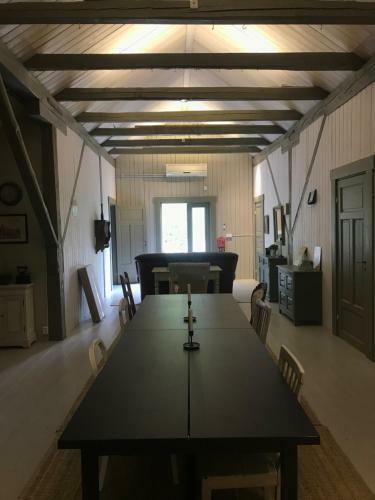 Hostal Arphus Lodge