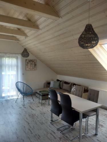 Apartm�ny M�?a
