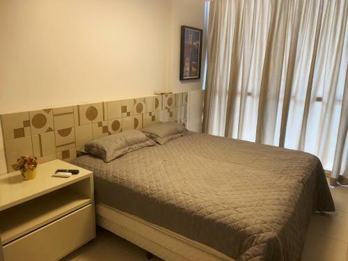 Apartamento Na Orla Da Barra Com Vista Mar