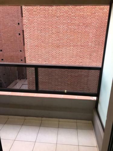 Apartamento Departamento Amoblado de 1 Dorm. Zona Patio Olmos