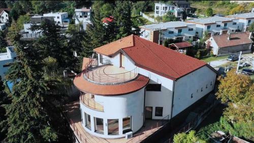 Villa Raca Retreat