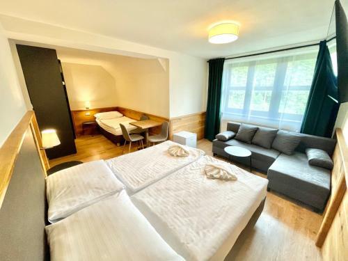 Hostal Villa Pinus Slovensk� Raj - Hotel ?ingov Dependance
