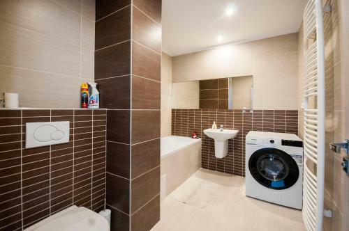 Maytex - Ubytovanie V 46m2 Apartm�ne S Balk�nom