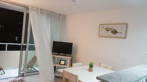 Apartamento Excelente Semipiso Centro Con Servicios