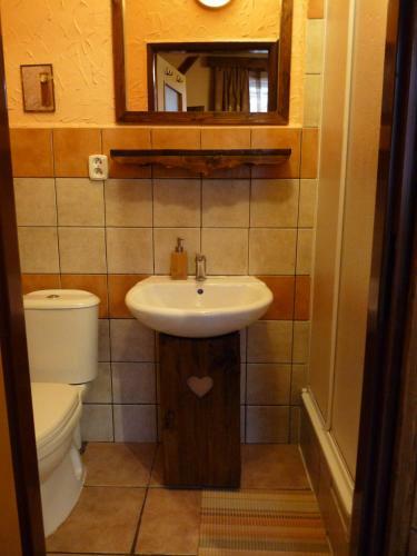 Hostal Guesthouse Eden