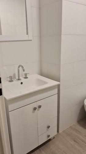 Apartamento Departamento 3 Ambientes Ca�ada Village