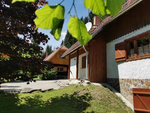 Apartamento Pohorje House 2 Four Appartmetns