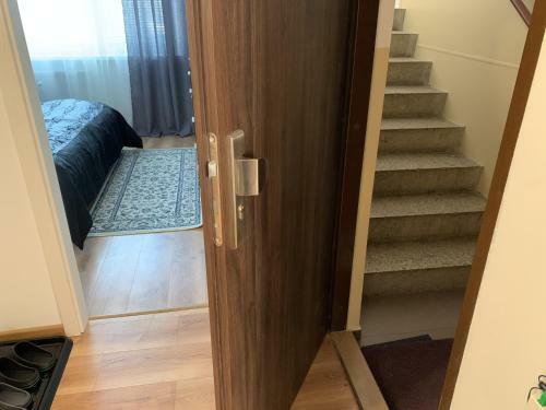 Apartment T8