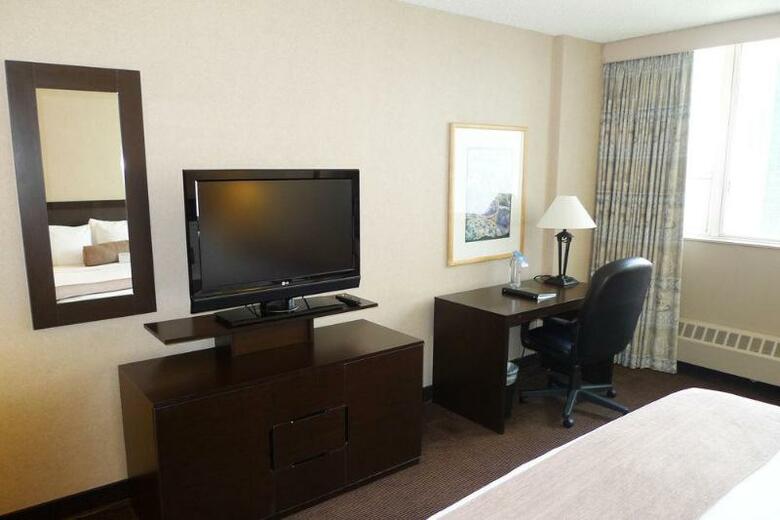 Hotel Ramada Downtown Calgary