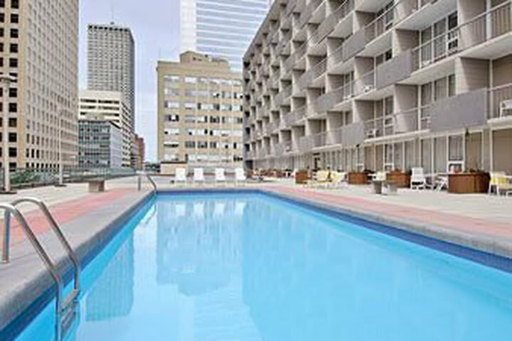 Hotel Ramada Downtown Calgary