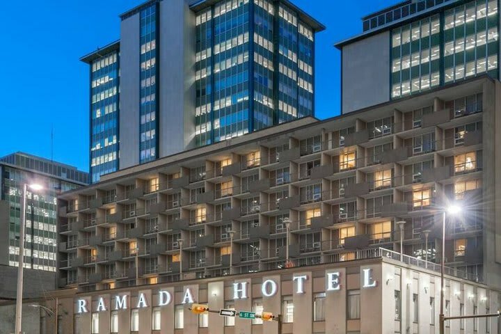 Hotel Ramada Downtown Calgary