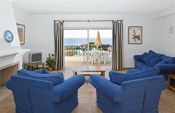 Hotel Waterside Village