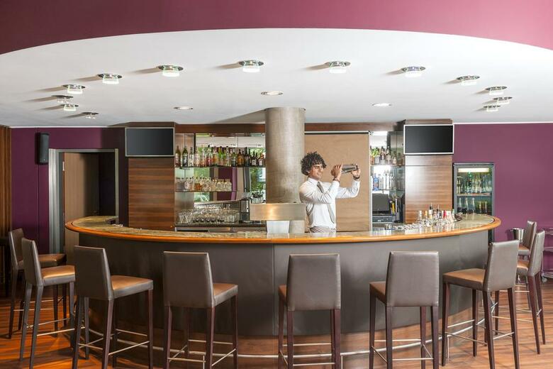 Hotel NH K�ln Altstadt