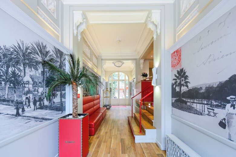 Hotel Excelsior