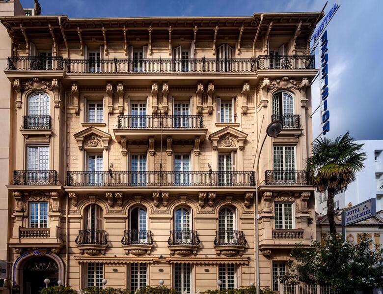 Hotel Excelsior