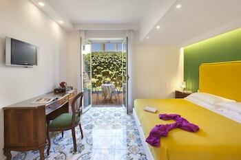 Hotel Alpha