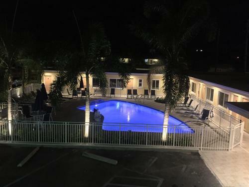Motel Curtis Inn