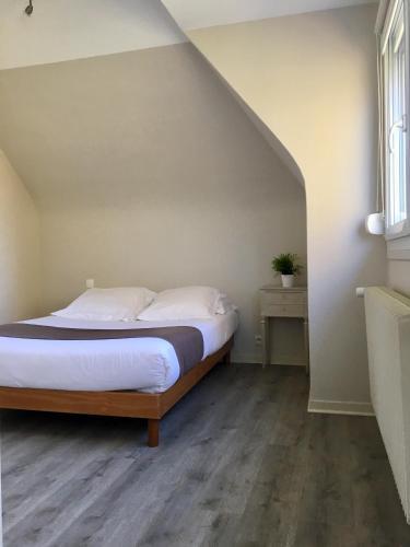 Logis Hotel Le Relais De La Poste