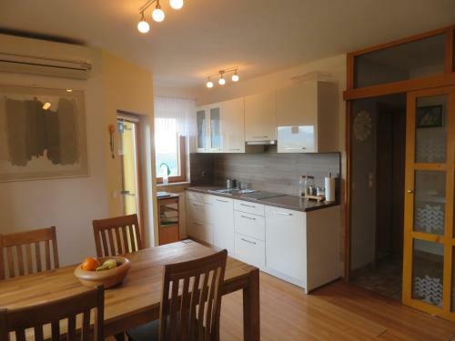 Apartma Panorama Po?etrtek