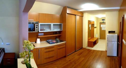 Apartment 202