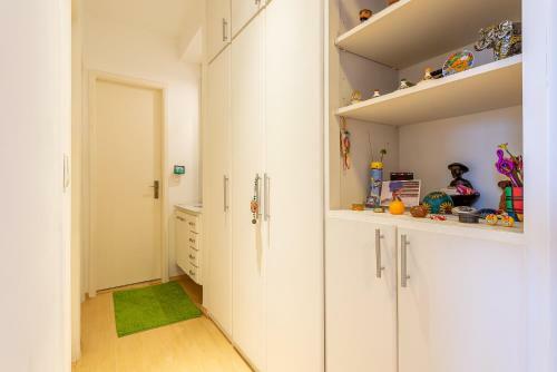 Lindo Apartamento No Cora��o de Sp A 400 M Do Metr�