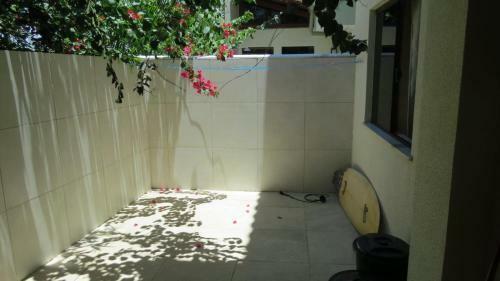 Confort�vel Casa de Praia Em Itacimirim - 04 Su�tes