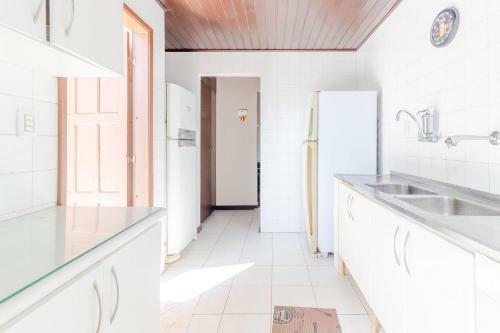It35 �tima Casa 6 Quartos, P� Na Areia - Itacimirim