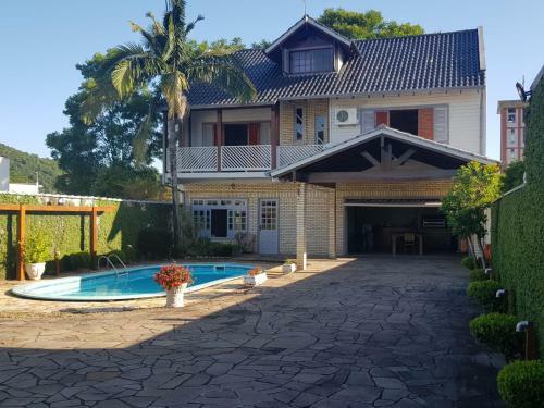 Apartamento Casa Centro Tr�s Coroas