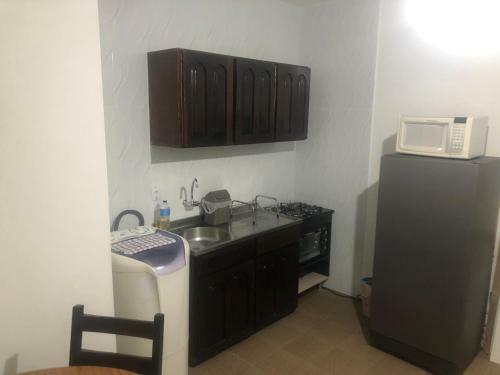 Apartamento Aconchegante Em Tramanda�, No Centro.