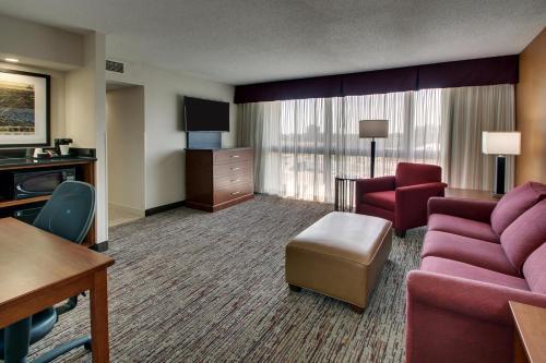 Posada Drury Inn & Suites Evansville East