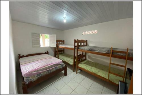 Casa Em Tamandar�! 150 Metros Da Praia.